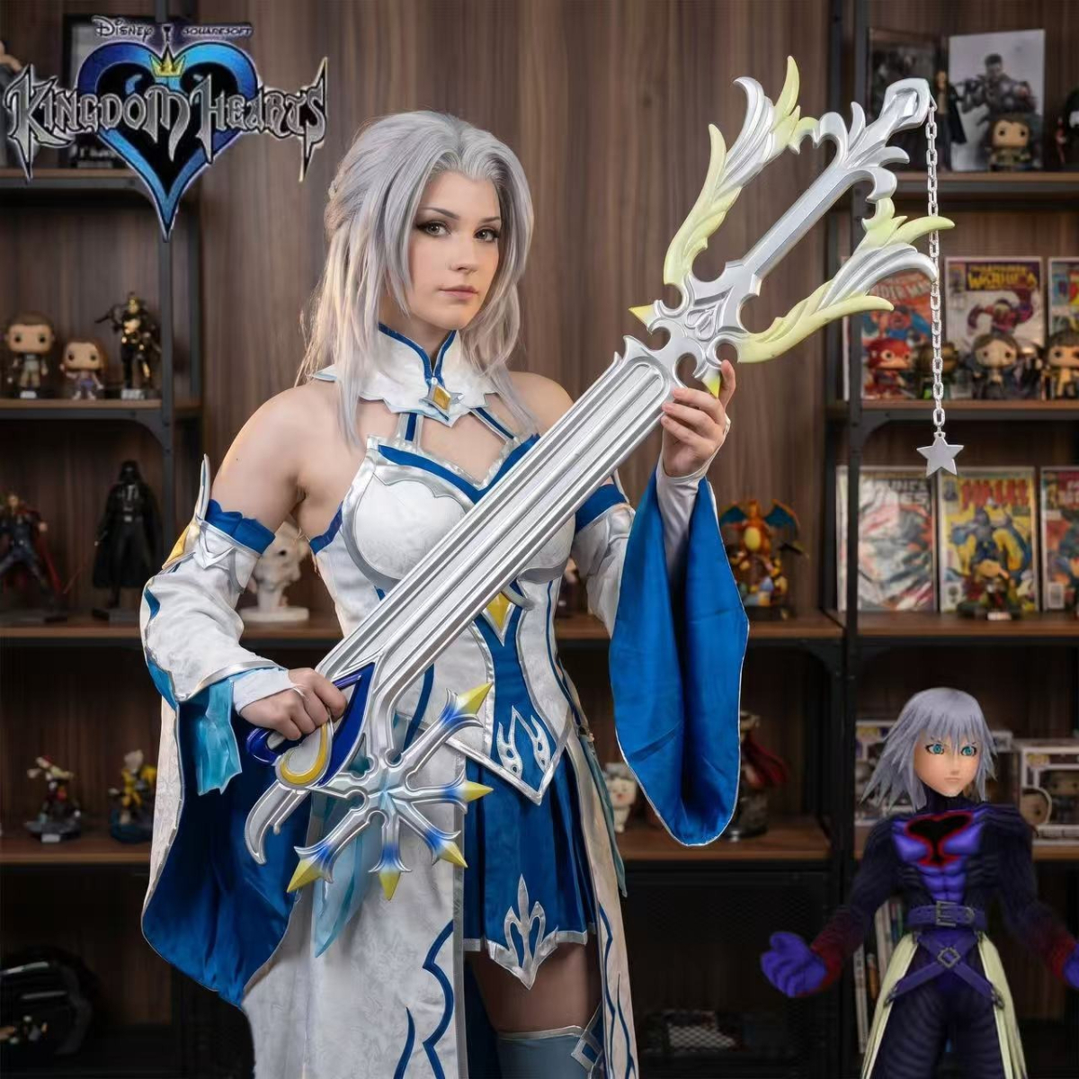 Keyblade Cosplay Prop - 88cm Real Size Kingdom Hearts Wooden