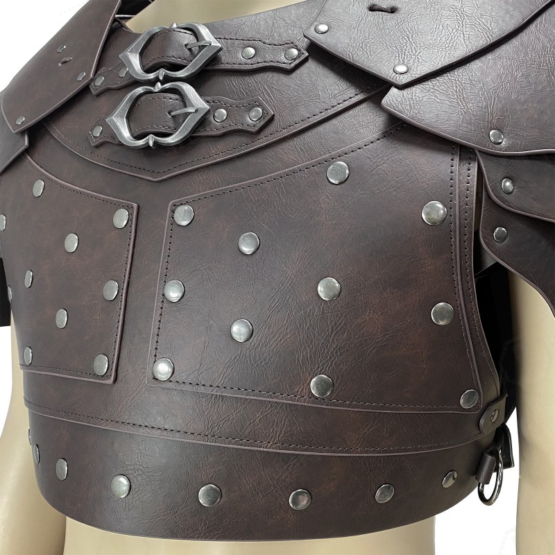 Medieval Studded Shoulder Ches - огляд і ціна Cosplay Prop